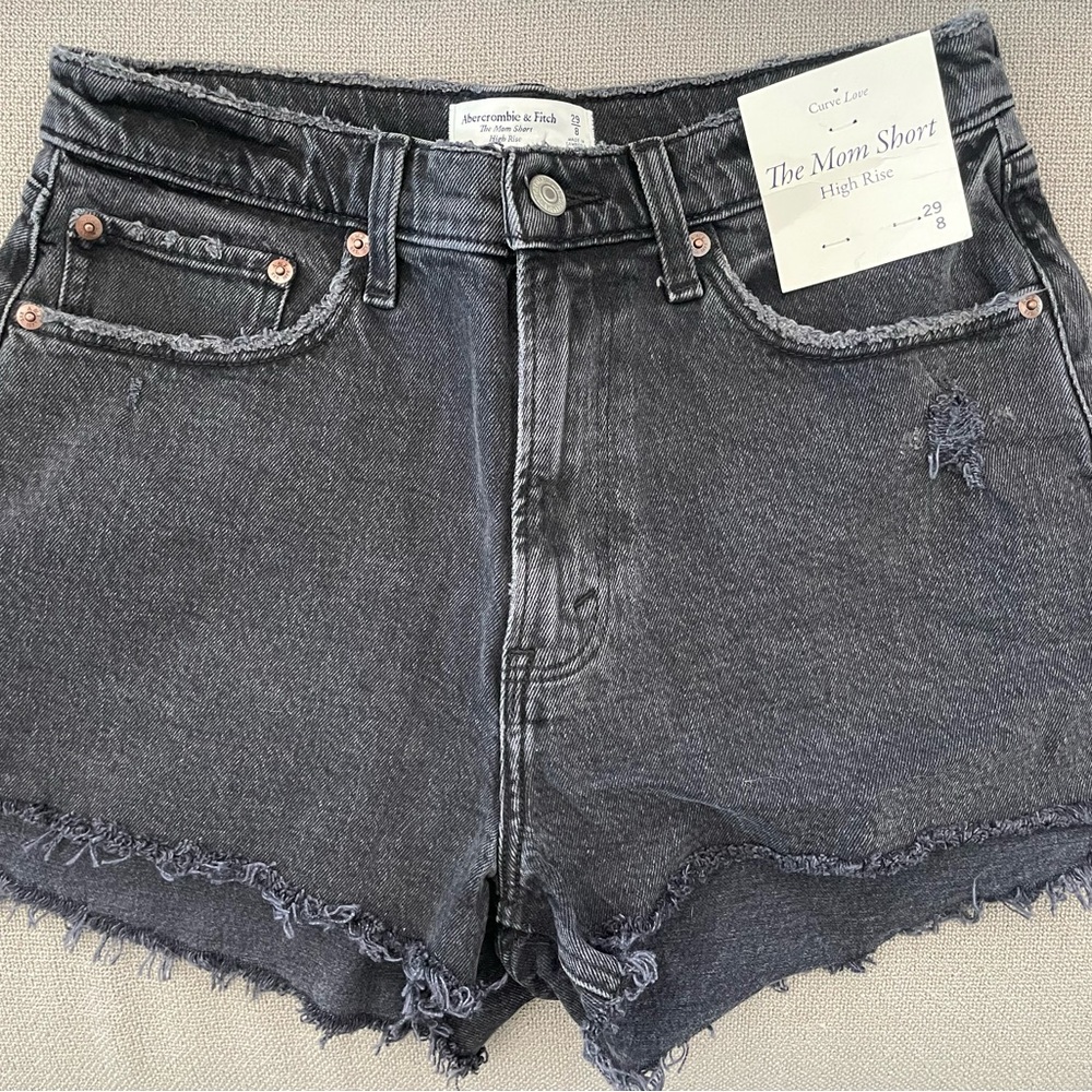 NWT women’s shorts